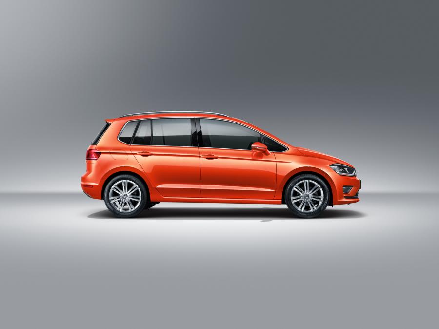  Volkswagen Golf Sportsvan 2016 года  (CN) (фото 2 из 4)
